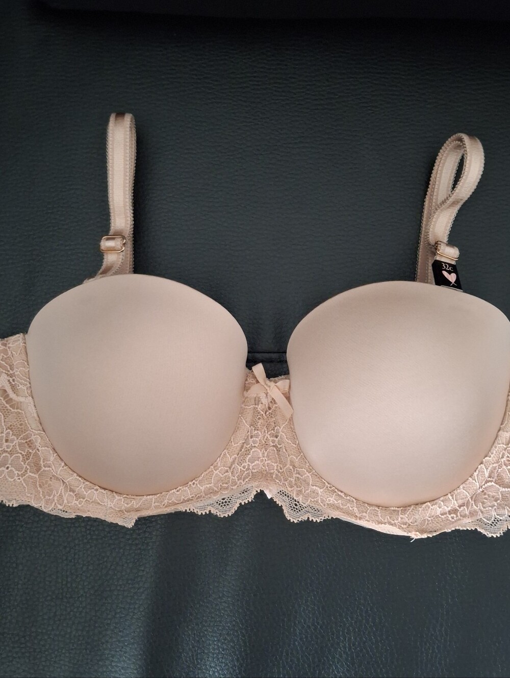 NWT Victoria's Secret Dream Angels Uplift Strapless Convertible Bra 32C